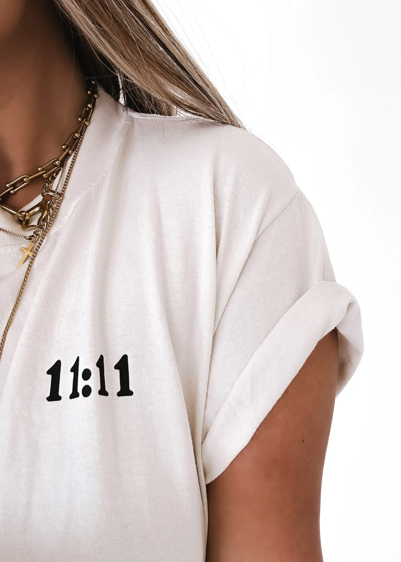 11:11 ANGEL NUMBERS SIDE SLIT TEE