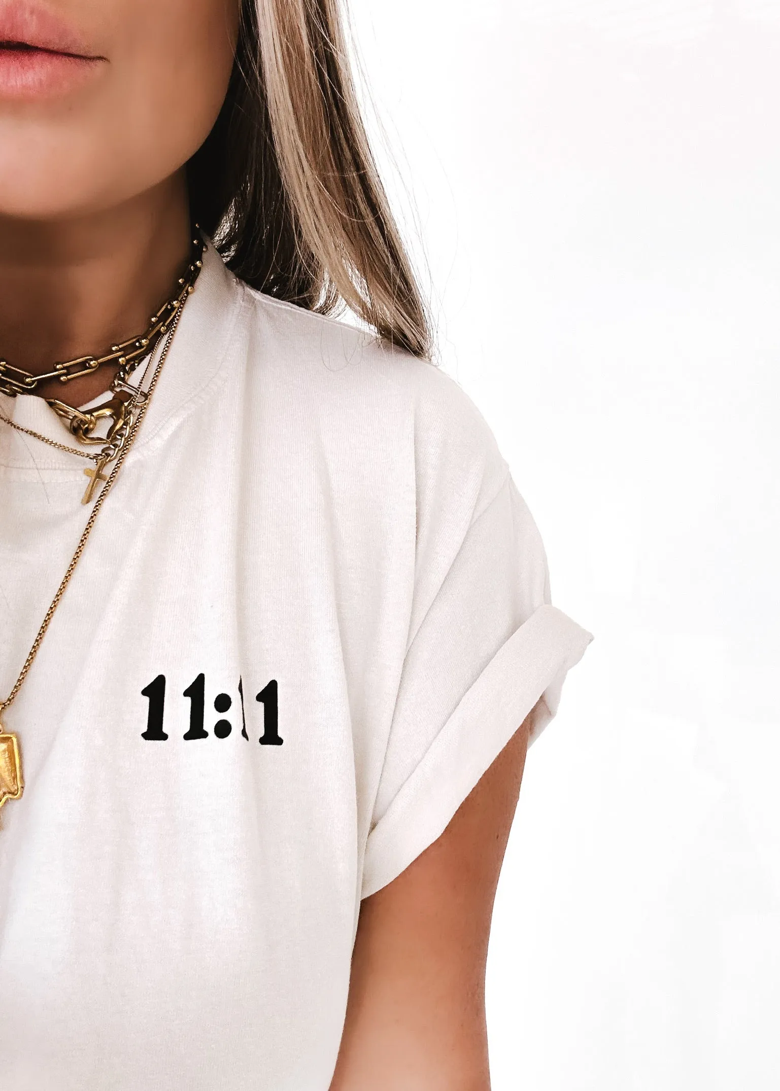 11:11 ANGEL NUMBERS SIDE SLIT TEE