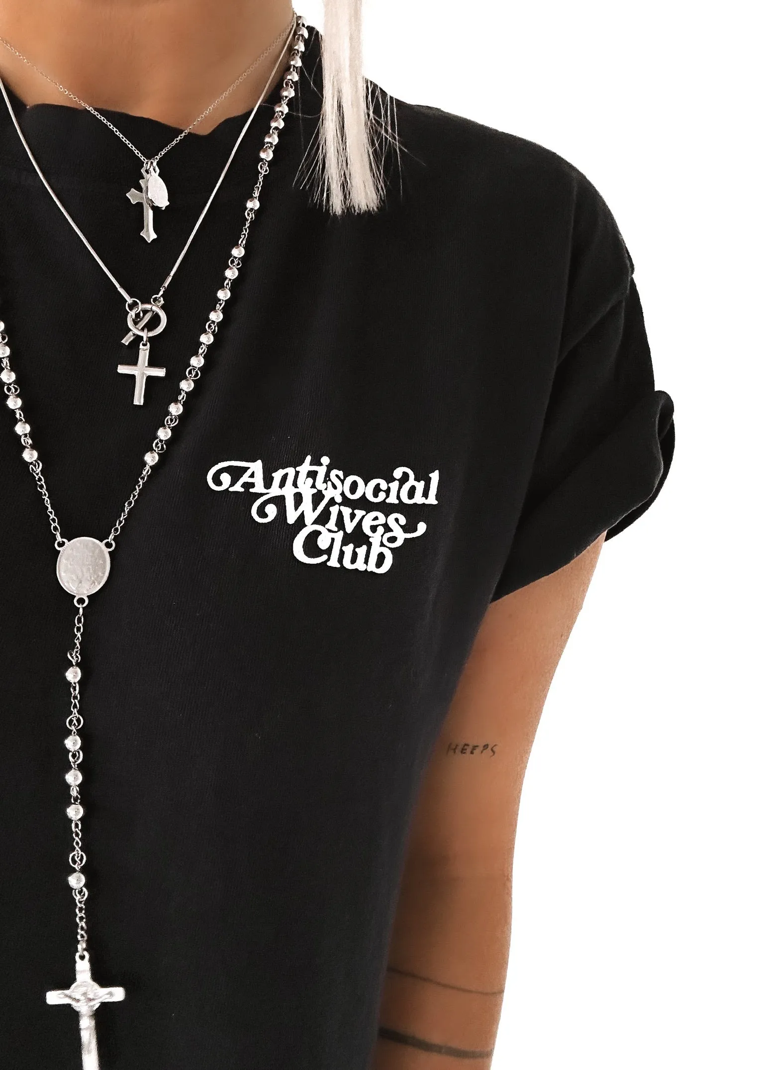 ANTISOCIAL WIVES CLUB SIDE SLIT TEE