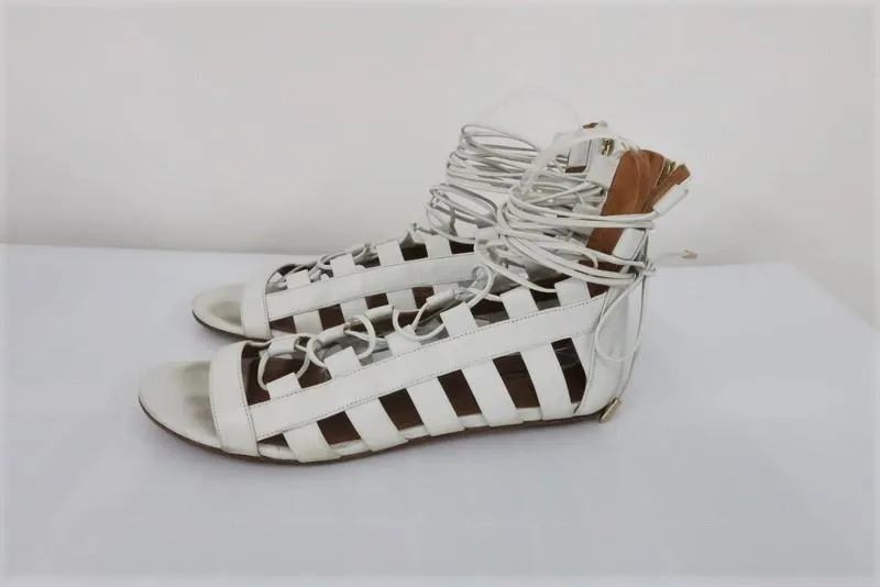 Aquazzura Amazon Gladiator Sandals White Leather Size 37.5 Lace-Up Flats