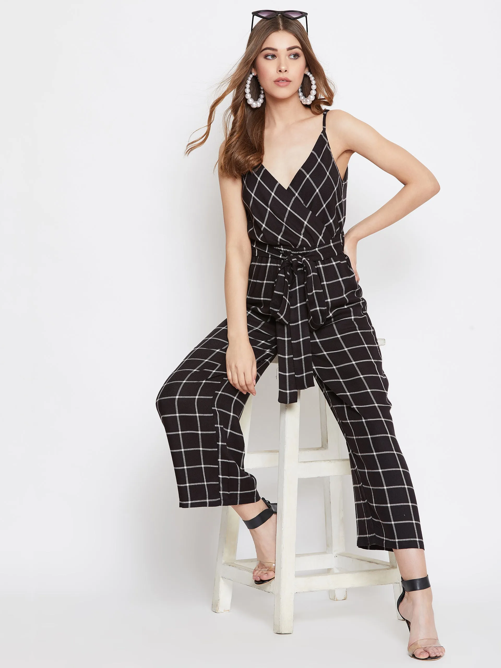 Berrylush Women Black and White Checked Pattern V-Neck Cotton Waist Tie-Up Ankle Length Jumpsuit