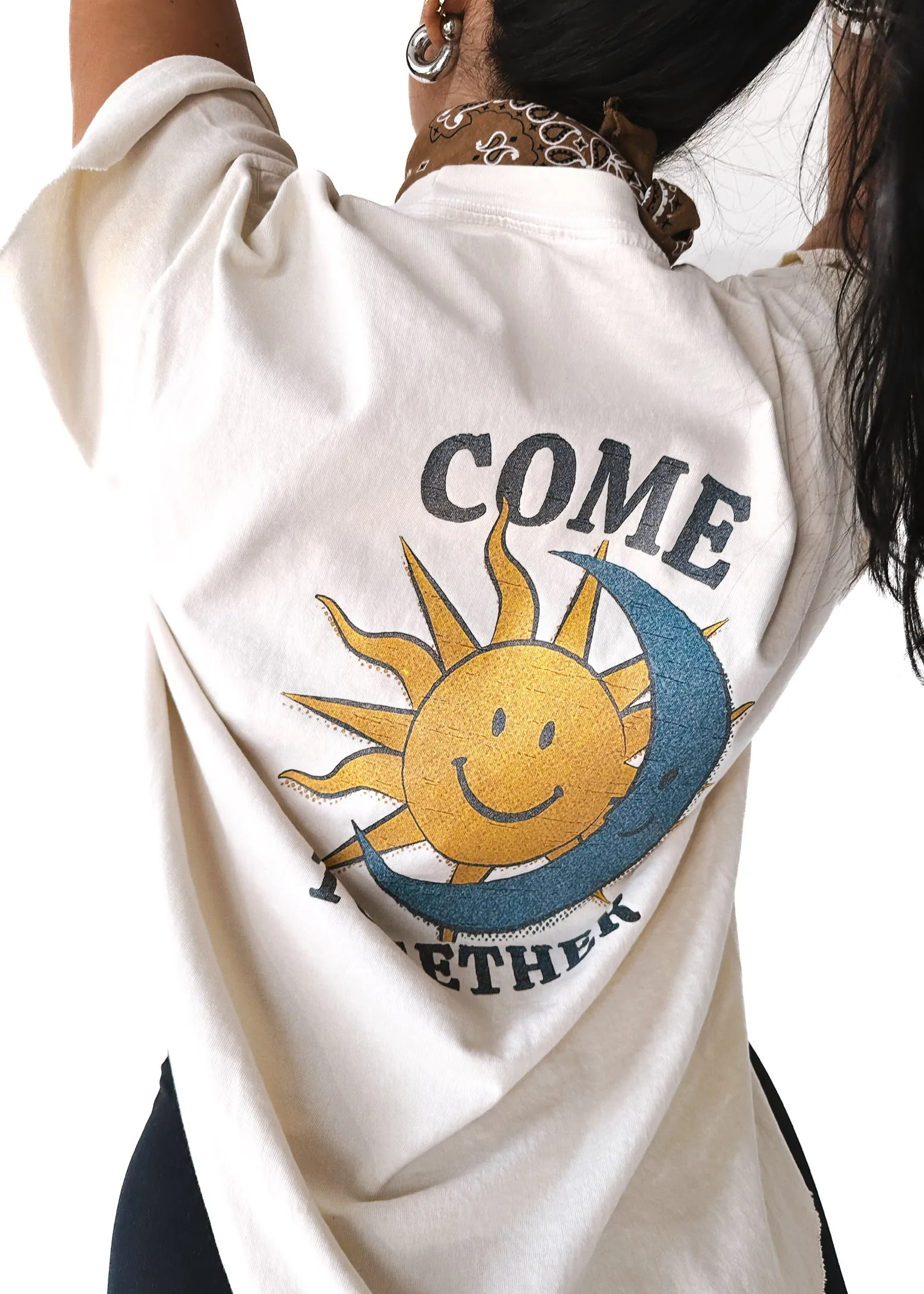 COME TOGETHER SIDE SLIT TEE