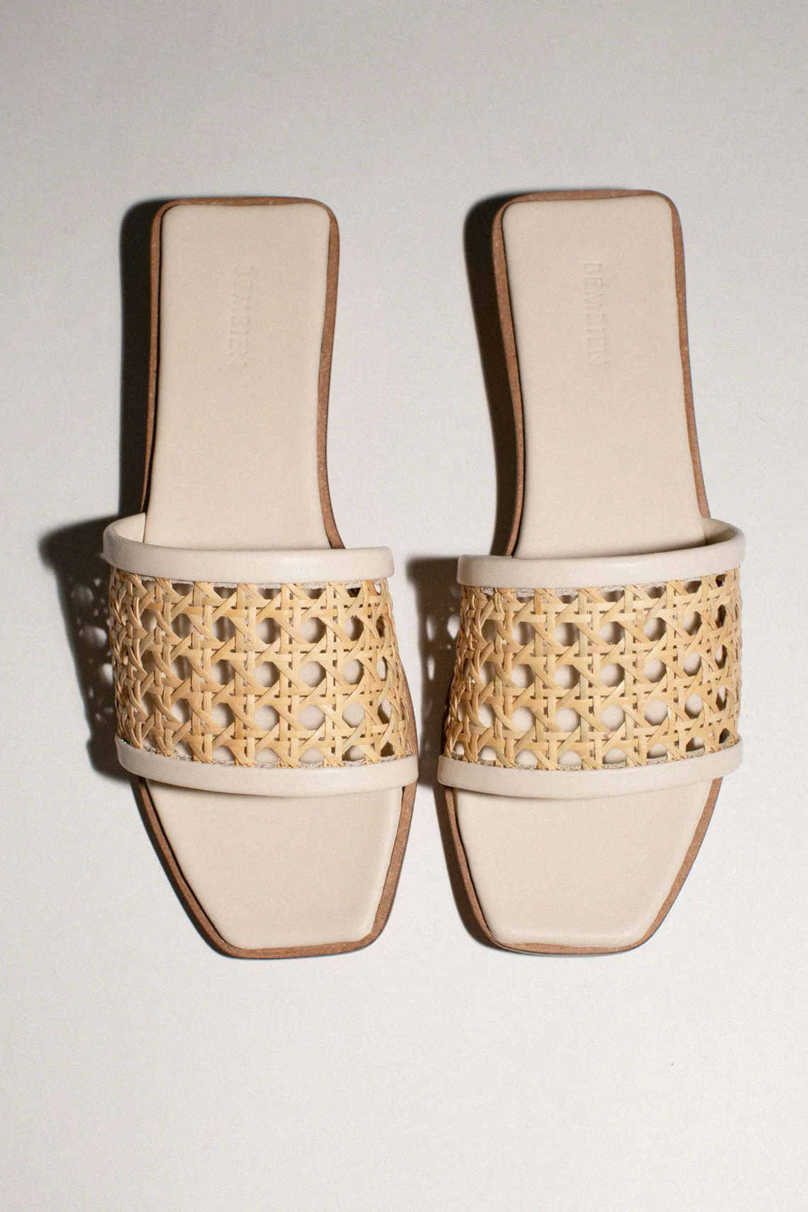 Cream Rattan Pia Slide