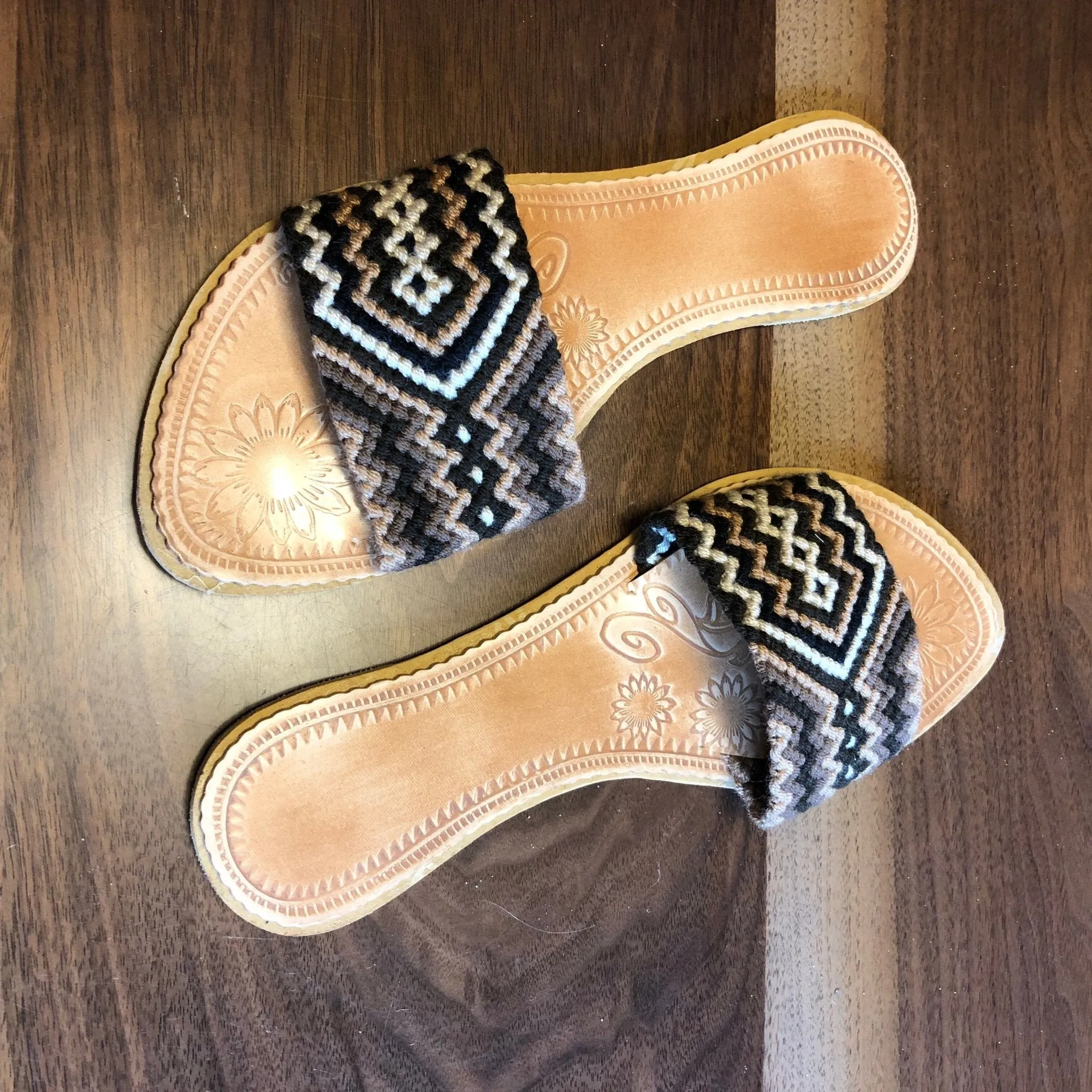 Cute Summer Sandals - Pretty Brown