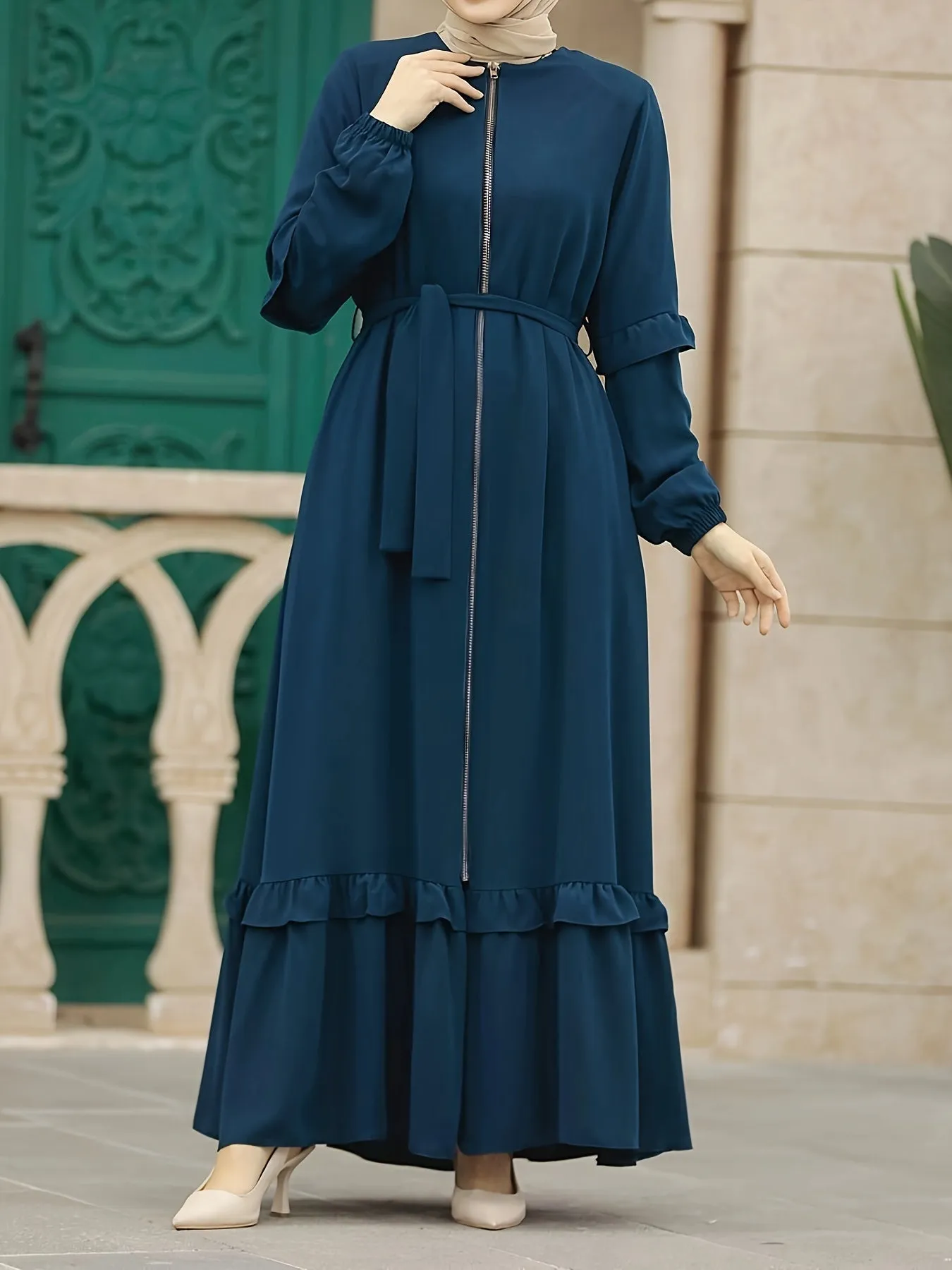 Elegant Modest Maxi Kaftan Dress - Long Sleeve, Tie-Waist with Chain Detail, Zip-Front, Durable All-Season Women's Fashion