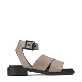 Grungy Sandal in Taupe