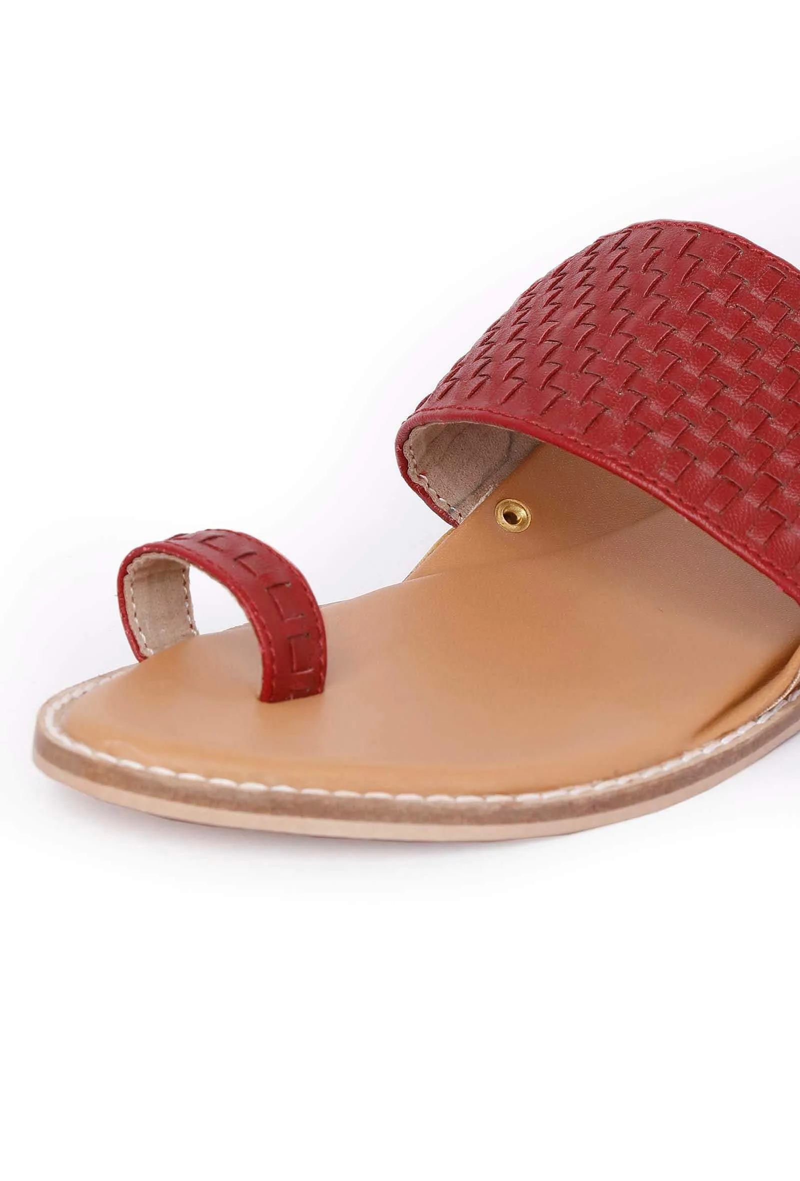 Maroon Handwoven Cruelty-Freeleather Kolhapuri Chappal