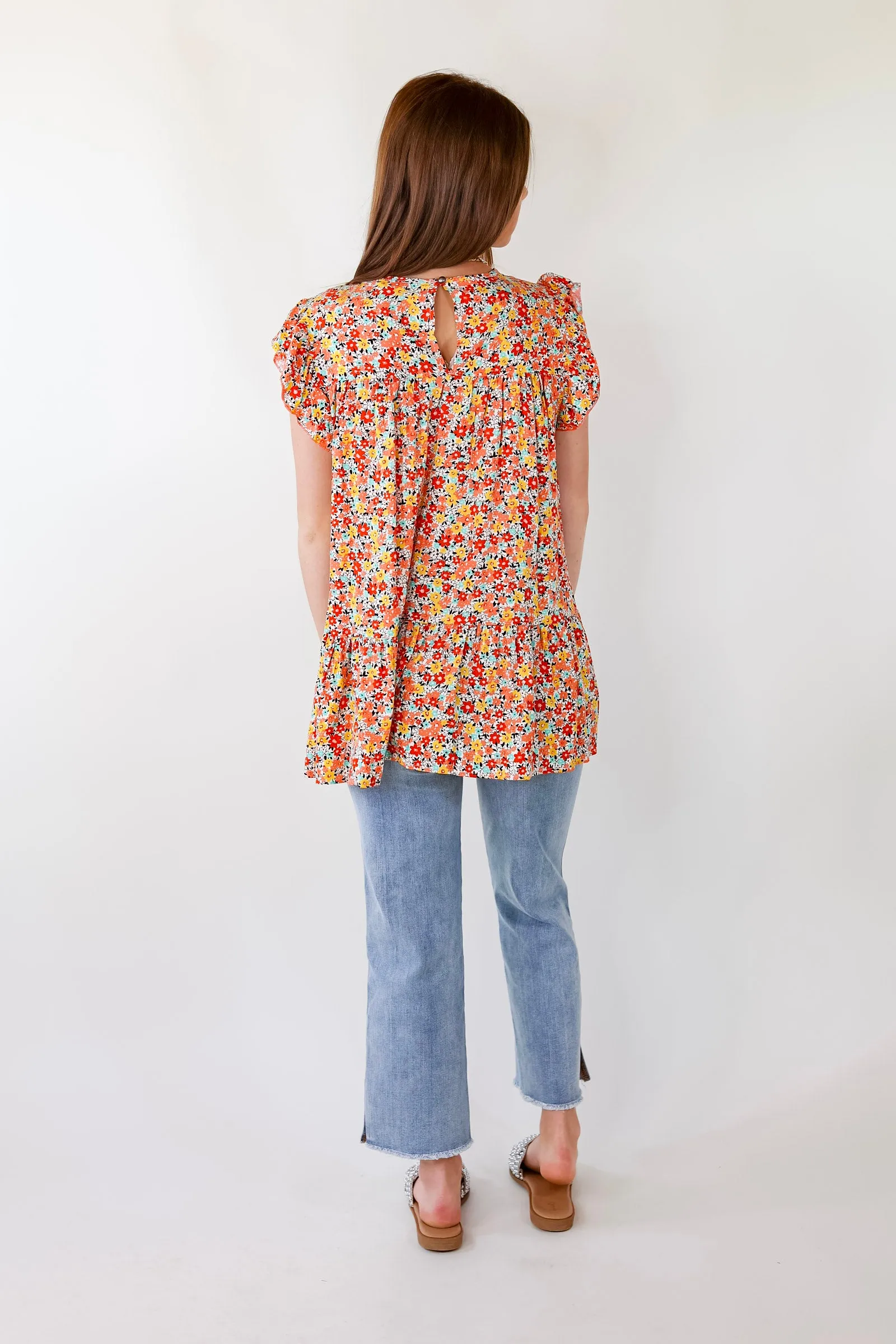 Moment Of Inspo Floral Ruffle Cap Sleeve Top in Coral Orange Mix