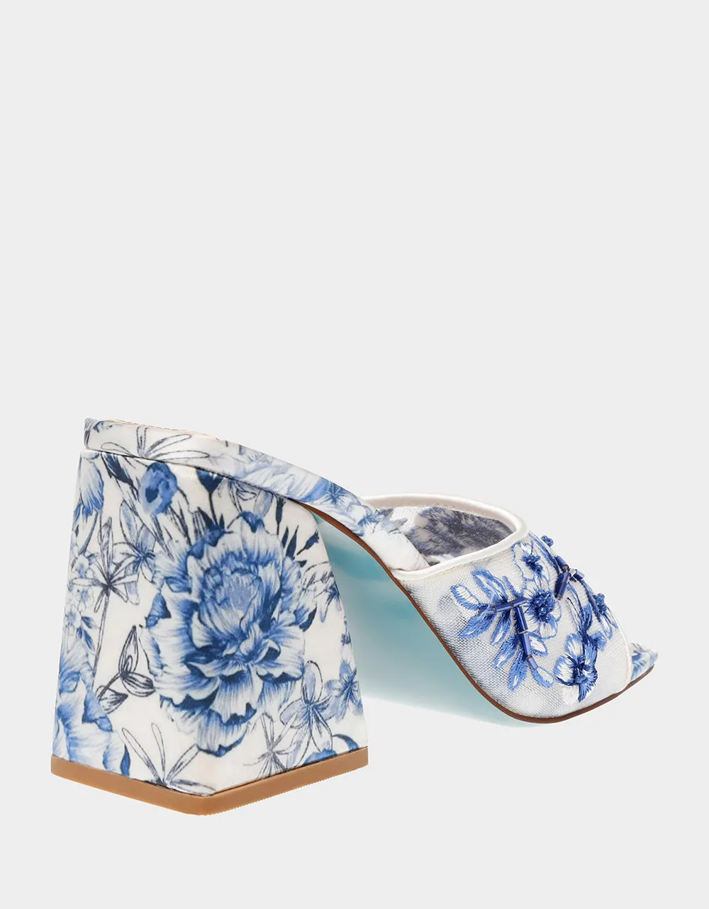 ROO BLUE FLORAL | RE:LUV