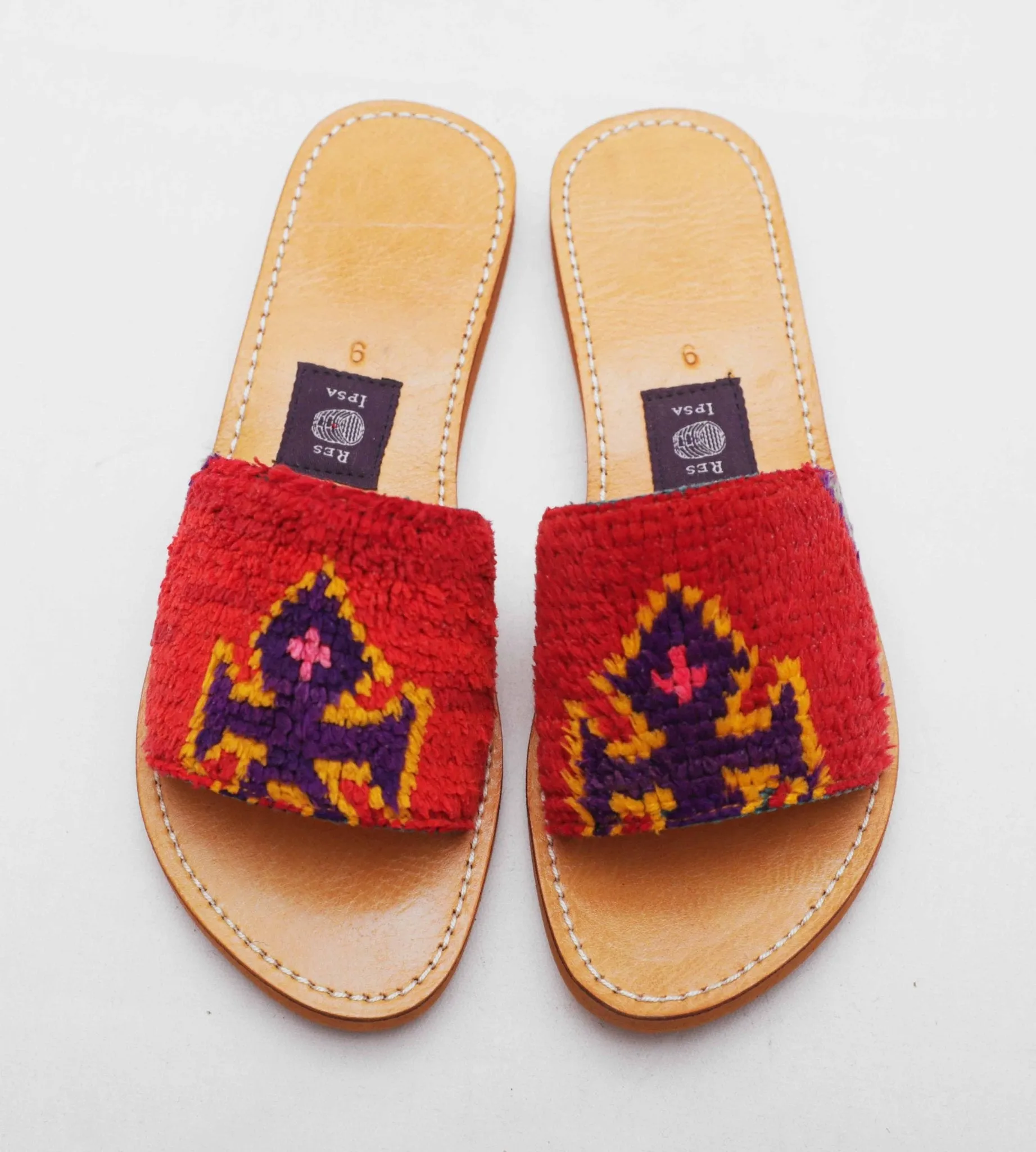 Rug Sandal Size 9