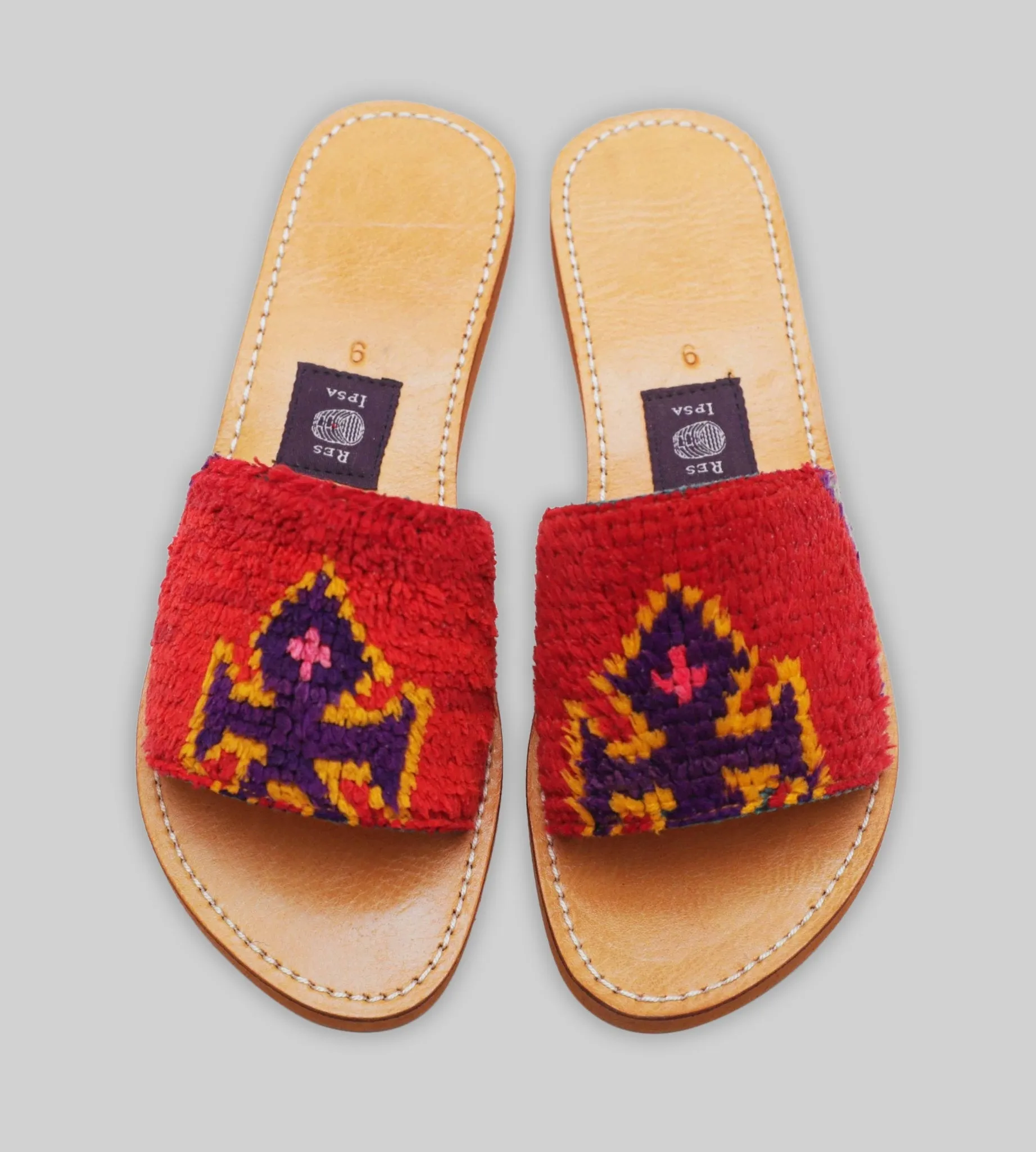 Rug Sandal Size 9