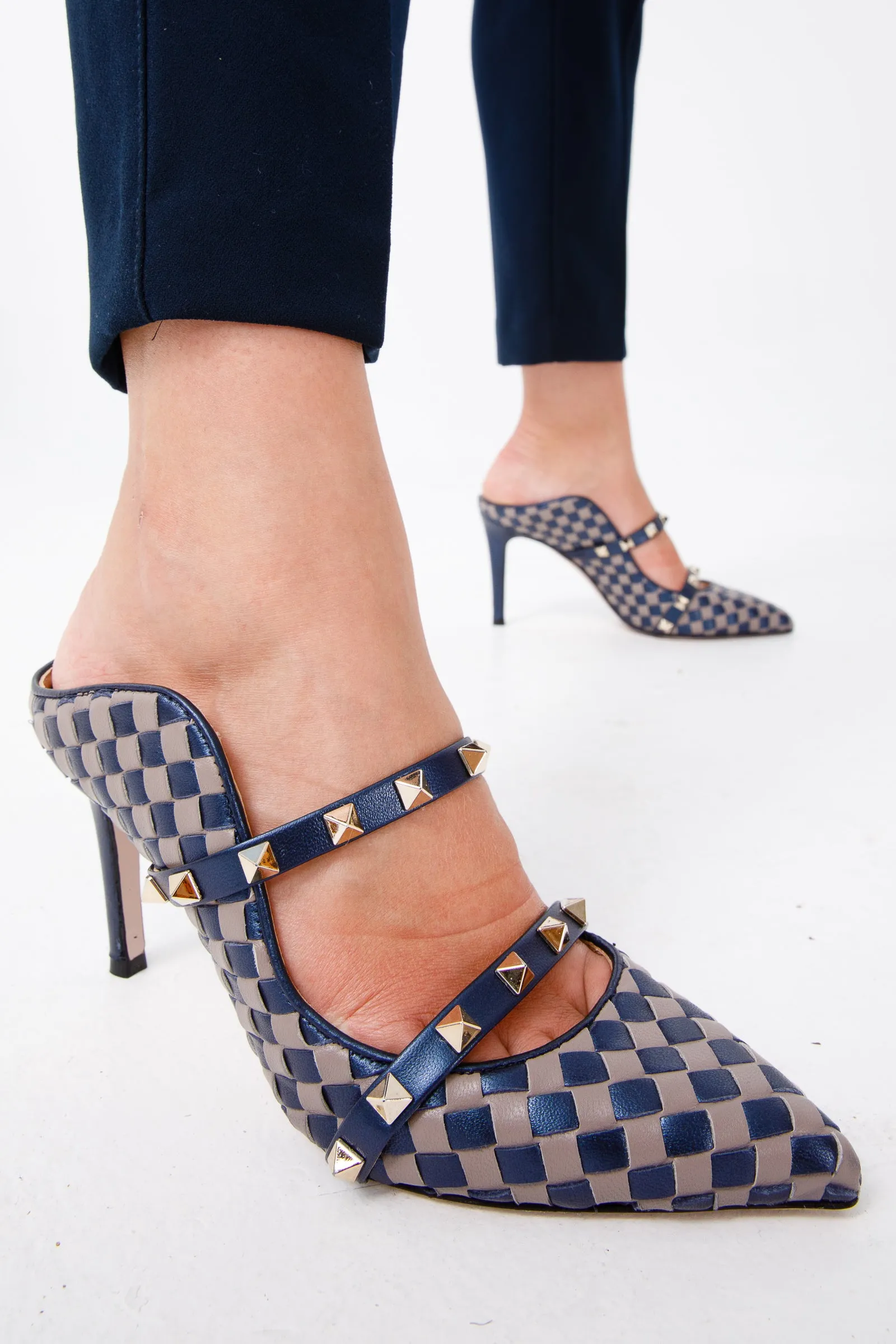 The Dosso Navy Blue Handwoven Pointy Toe Leather Women Sandal